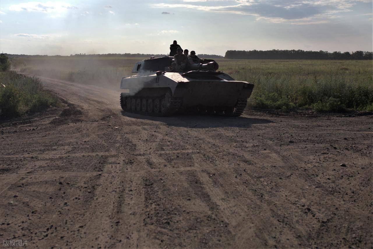 hga025怎么注册_空袭再现！乌军156旅营区30次剧烈爆炸hga025怎么注册，无人机与导弹齐飞，1个旅被一举重创！